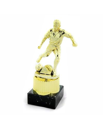 statuetka-4453-pilka-nozna.jpg