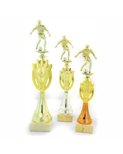 statuetka-4444-pilka-nozna.jpg