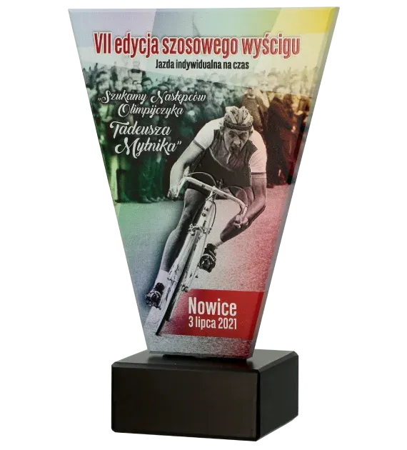 Statuetka-VII-edycja-szosowego-wyscigu-bok.jpg