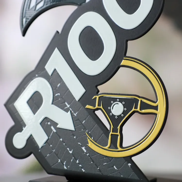 R100-detal-2.jpg