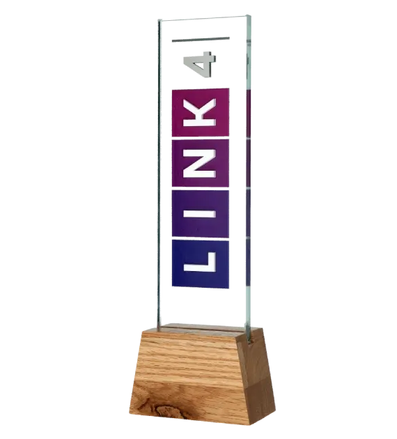 Statuetka-link4_1-1.jpg