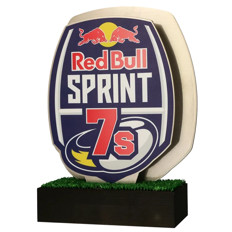 Red-Bull-Sprint-7s-statuetka_1.jpg