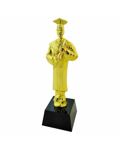 statuetka-exp-10-absolwent.jpg