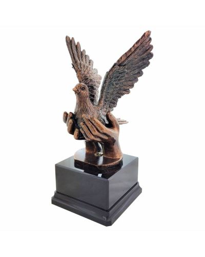 statuetka-odlg01c-golab.jpg