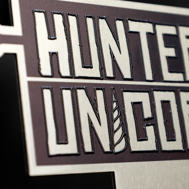 Hunters-and-Unicorns_2.jpg