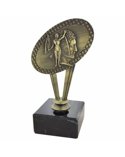 statuetka-4303a-wiktoria_11zon.jpg