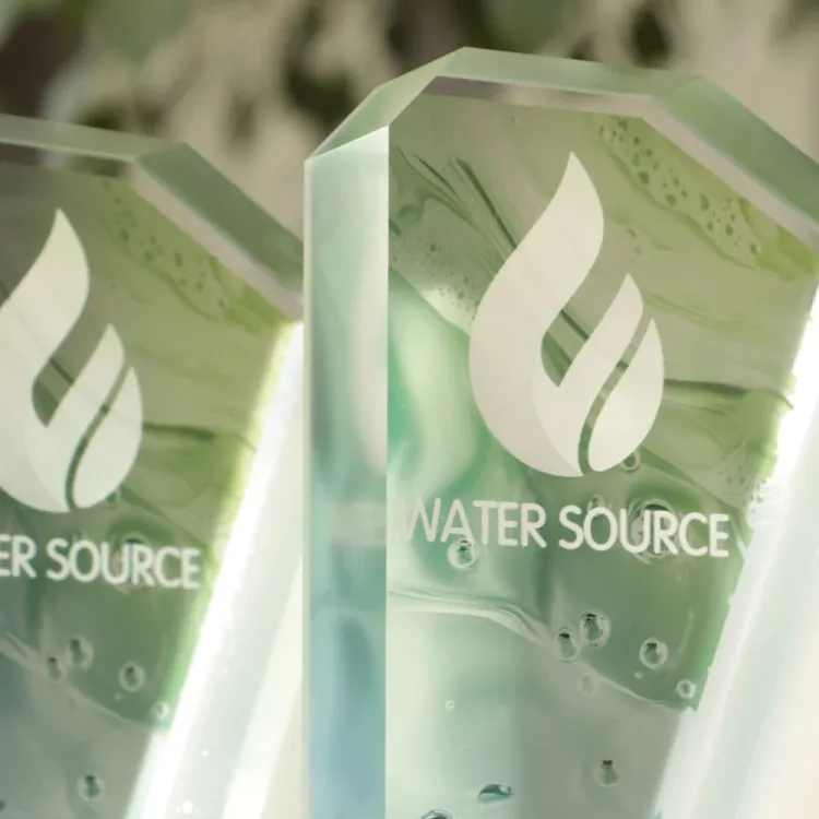 25-lat-Water-Source_2.jpg