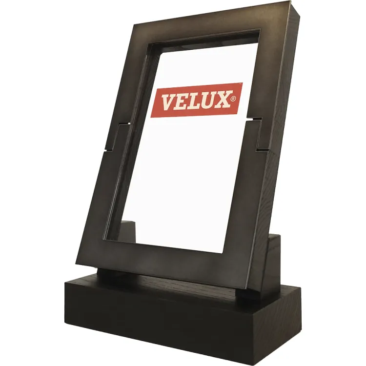 Okno-VELUX_1.jpg
