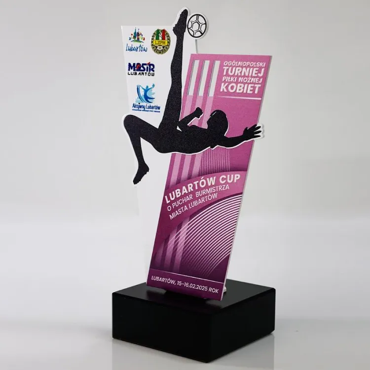 statuetka-metalowa-stworzona-wedlug-twojego-pomyslu-do-120-mm-wysokosci (4).jpg