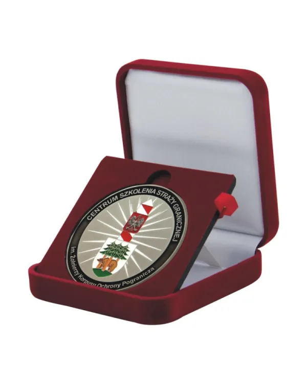 czerwone etui na medal ETM16